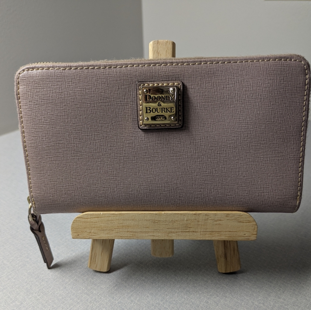 Dooney & Bourke Wallet